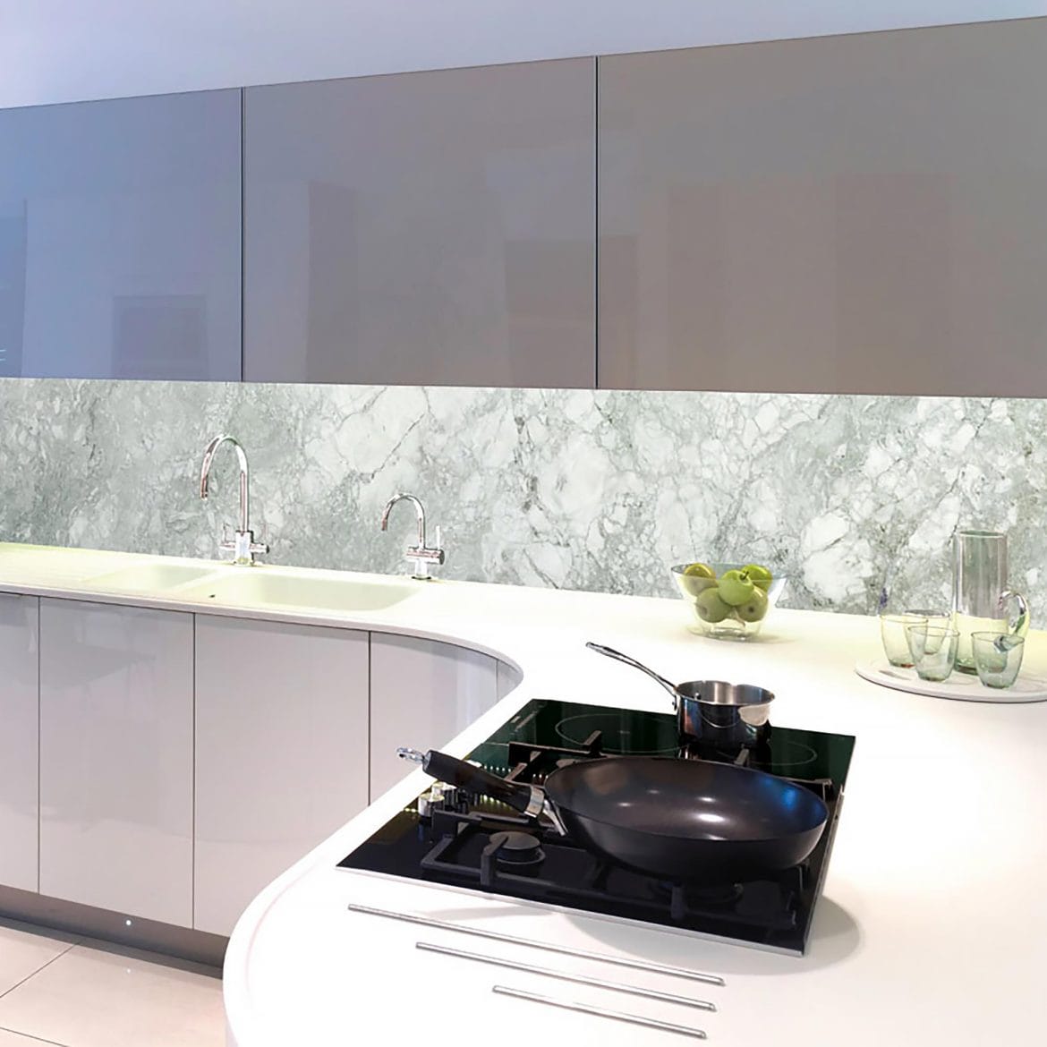 Kitchen splashback marble printed on glass